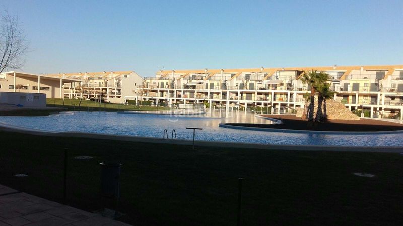 Foto 8ac321b3-4539-4099-a058-7d34ebcc02b7. Pis amb piscina a San Jorge