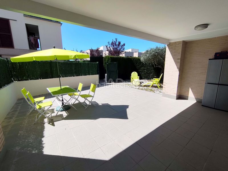 Foto 3ad2ab6a-859b-4283-a8e2-365c46684da6. Pis amb piscina a San Jorge