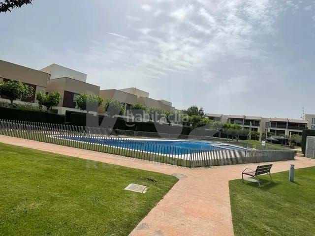 Foto 67d93c9c-89ca-49b8-b8ec-e93bbd2d2dfc. Pis amb piscina a San Jorge