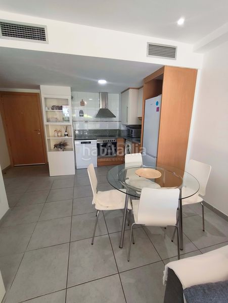 Foto 7a3eb206-d03a-4c55-9380-dbeeb0fc9ff4. Pis amb piscina a San Jorge