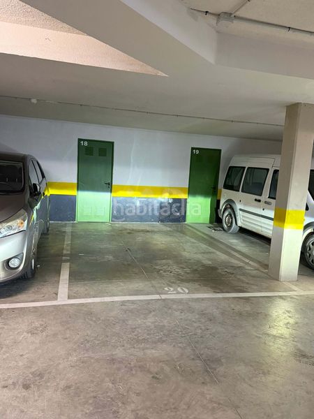 Foto 7a8990de-e743-44e0-9cb1-8903f1c2ec38. Pis amb piscina a San Jorge