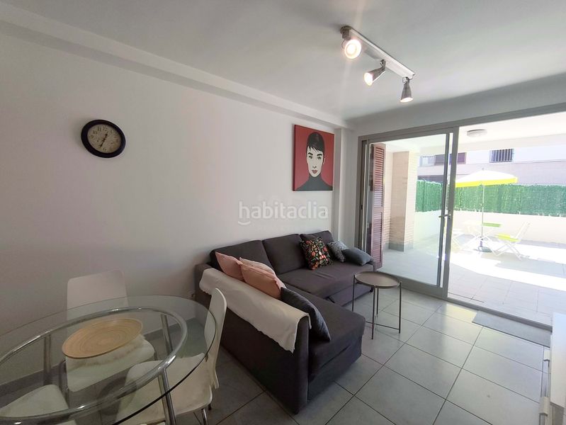 Foto c9d3df37-7bba-4351-afe3-1bda1bbf7d87. Pis amb piscina a San Jorge