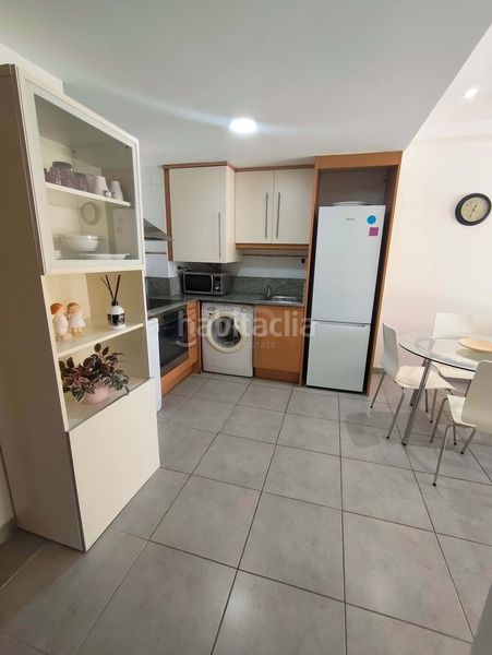 Foto e6f63fb9-aaf5-4e81-948a-8598cc718e88. Pis amb piscina a San Jorge