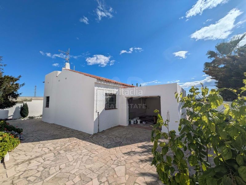 Foto 1dd49c34-ef57-41a5-9adf-101b8c13e9ab. Casa amb calefacció aparcament a San Jorge