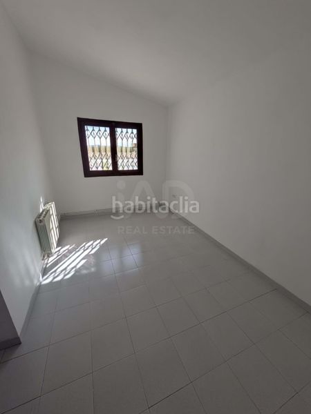 Foto 5dac0663-f2ff-4882-b083-08918ef8a2e5. Casa amb calefacció aparcament a San Jorge