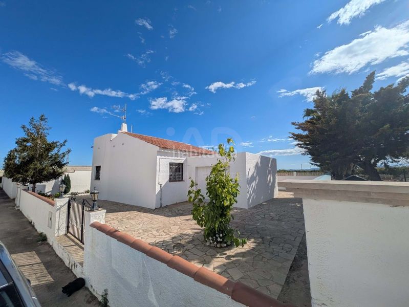 Foto 6022f470-6798-4092-bbab-5677208b8eba. Casa amb calefacció aparcament a San Jorge