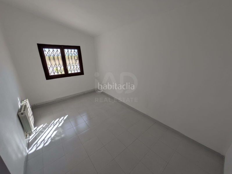 Foto b9d41ab5-84b0-4439-9ac5-af85281d7e37. Casa amb calefacció aparcament a San Jorge