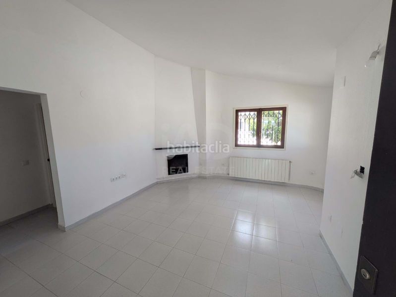 Foto c2e6b476-3eb4-48d8-8421-d642e4f3b197. Casa amb calefacció aparcament a San Jorge