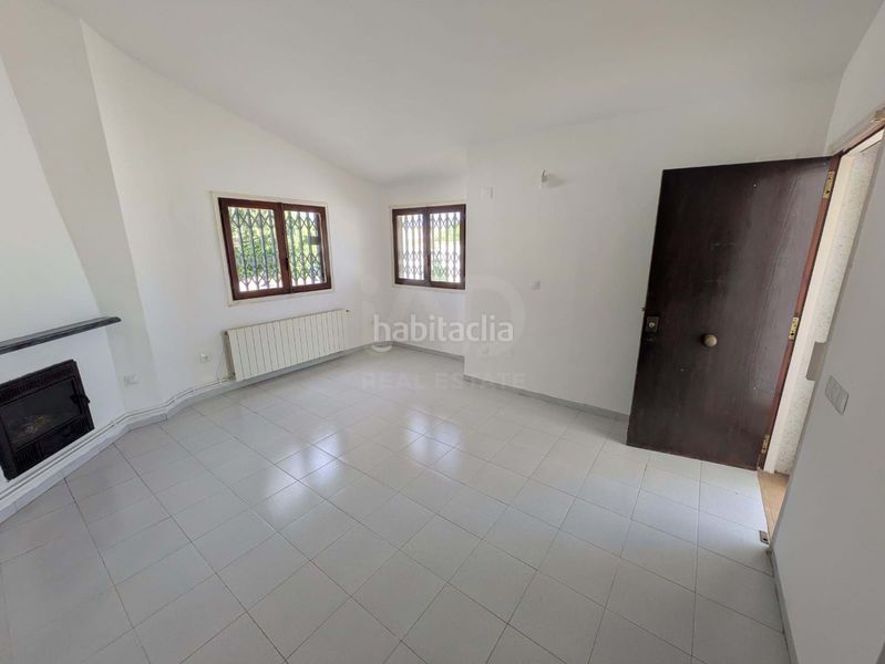 Foto dd90d7f5-1b17-4f9e-847f-43768ec2f395. Casa amb calefacció aparcament a San Jorge