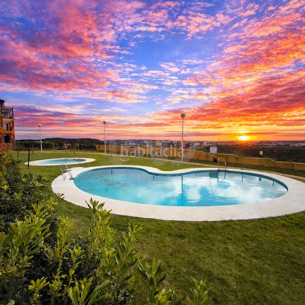 Foto 59babbe9-21ae-4f48-8ddb-bb16251e41a9. Pis amb calefacció piscina a Costa Esuri Ayamonte