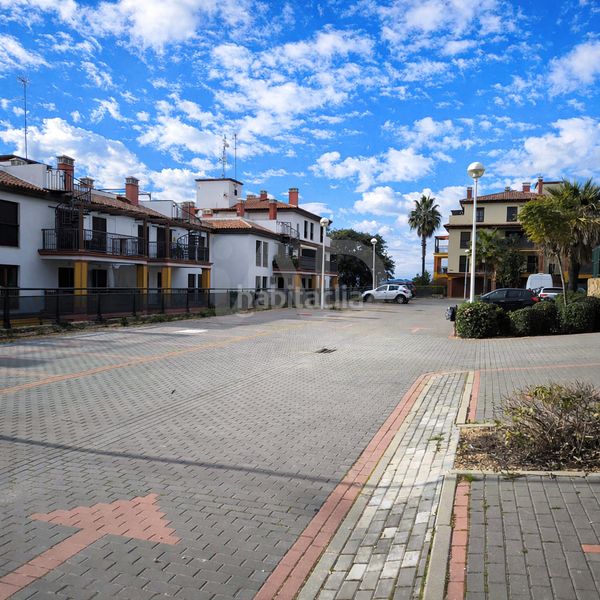 Foto f6c9f5d9-569b-442e-8e47-6c9ac3e29ee1. Pis amb calefacció piscina a Costa Esuri Ayamonte