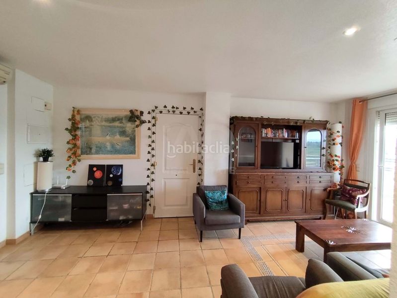 Foto 1215ec58-74b4-47fd-b598-bf3c4ffa8114. Àtic amb piscina a San Jorge