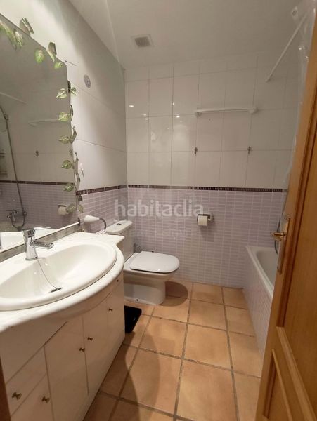 Foto c84e17f0-2eb3-47d8-afce-e2487dacc3ed. Àtic amb piscina a San Jorge