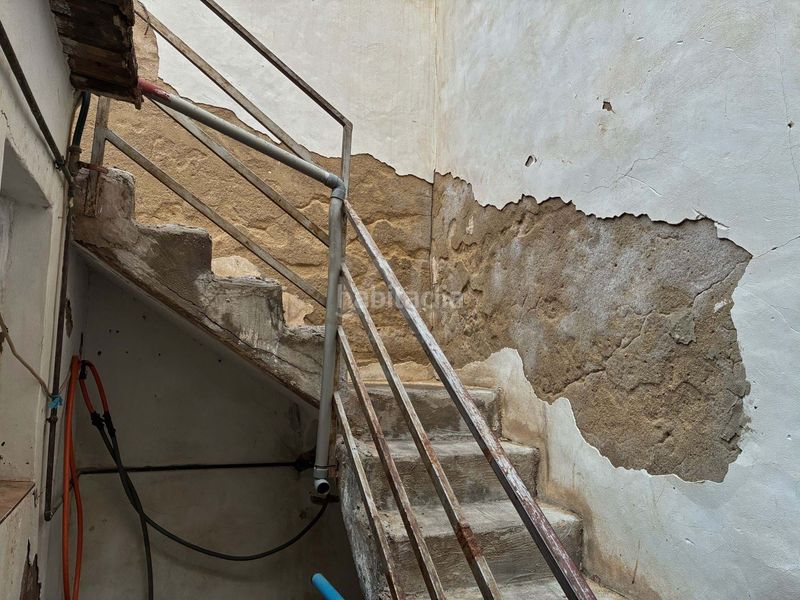 Foto 714b002b-3d26-4949-9373-70f809ec7027. Edifici a Cox