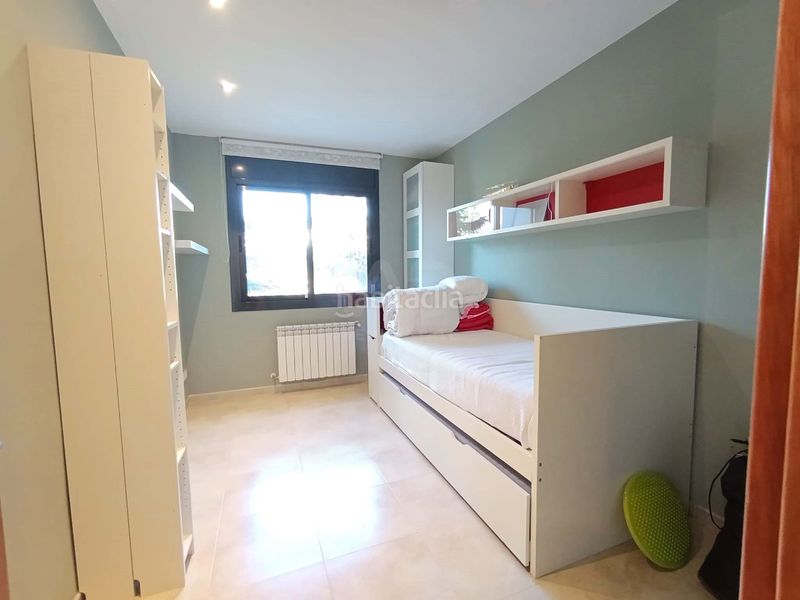 Foto 4cc00a1a-b5fe-4565-b9fe-f4d3da6d3e21. Casa amb calefacció aparcament piscina a Caldes de Montbui