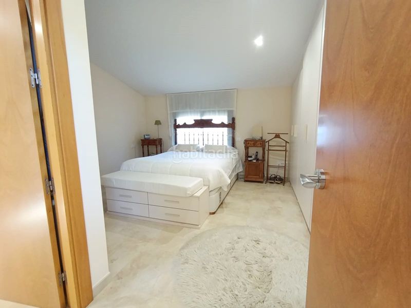 Foto 864f4933-035c-4b97-9eec-05c9aac48834. Casa amb calefacció aparcament piscina a Caldes de Montbui