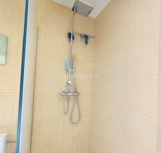 Foto 8d4ded9e-84cb-4c7d-850c-86338048bcce. Casa amb calefacció aparcament piscina a Caldes de Montbui