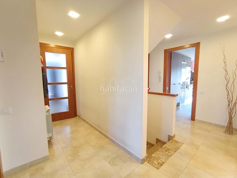 Foto 9f944db3-243d-493c-b789-37edfe369e24. Casa amb calefacció aparcament piscina a Caldes de Montbui