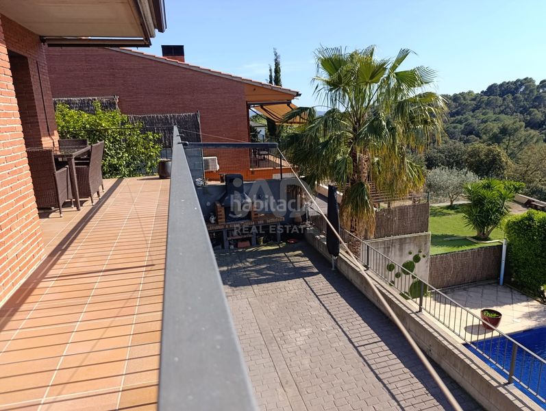 Foto c4b87748-dff5-4d9c-8115-272dc764afb8. Casa amb calefacció aparcament piscina a Caldes de Montbui