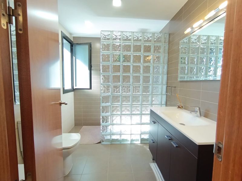 Foto c655aec1-1b84-4787-9de3-1a5145094679. Casa amb calefacció aparcament piscina a Caldes de Montbui