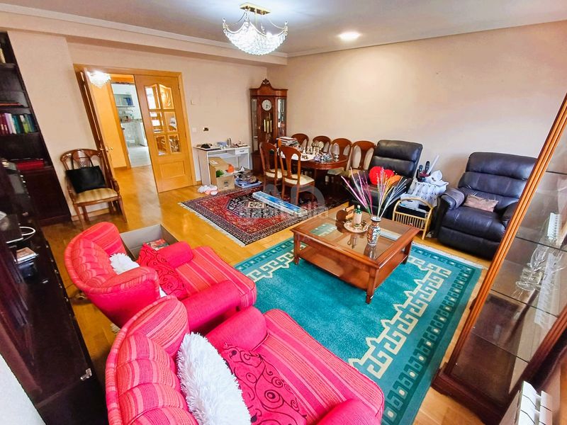 Foto 50e34c13-4876-4def-9b91-22132e4c434e. Pis amb calefacció aparcament a Las Eras de Renueva León