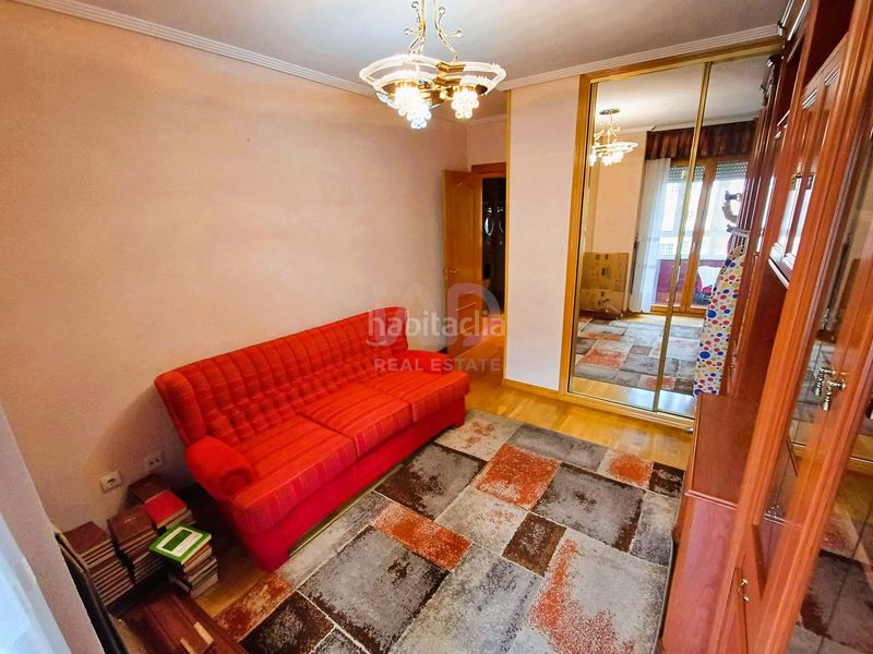 Foto a46a7b83-f295-4e91-b759-e5c3c24d27b1. Pis amb calefacció aparcament a Las Eras de Renueva León