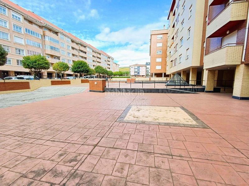 Foto fb00f3a1-5f21-4539-8fd2-04a3972f3b4e. Pis amb calefacció aparcament a Las Eras de Renueva León