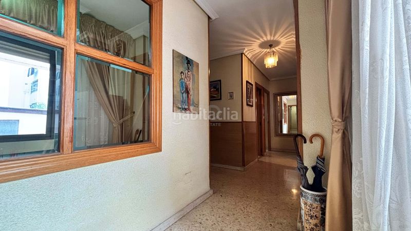 Foto b1b6a522-7d04-4caa-9520-345b7b18e800. Pis a Tómbola Alicante