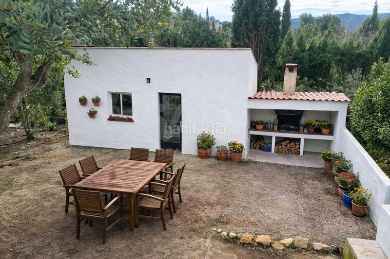 Foto 077b4083-9a56-4cb5-883c-ff621b5fac09. Xalet amb aparcament a Vilafamés