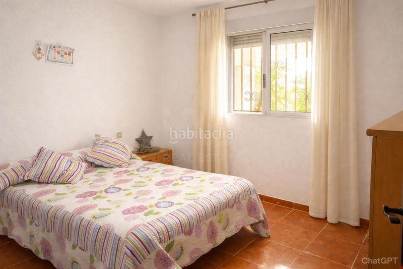 Foto 1e5d1d1a-8ec3-4002-8768-0f8c603d0ebb. Xalet amb aparcament a Vilafamés