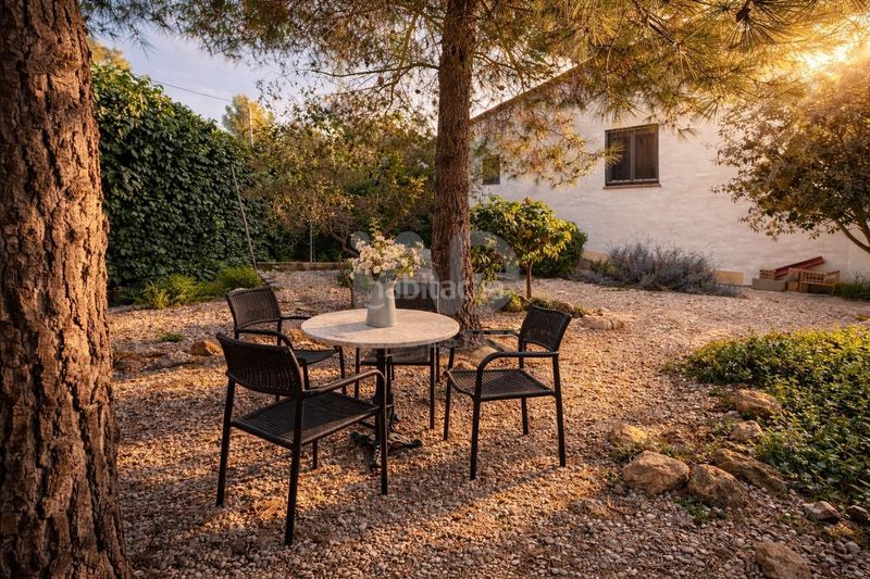 Foto 3864a004-e114-499f-8794-49966a91a16f. Xalet amb aparcament a Vilafamés