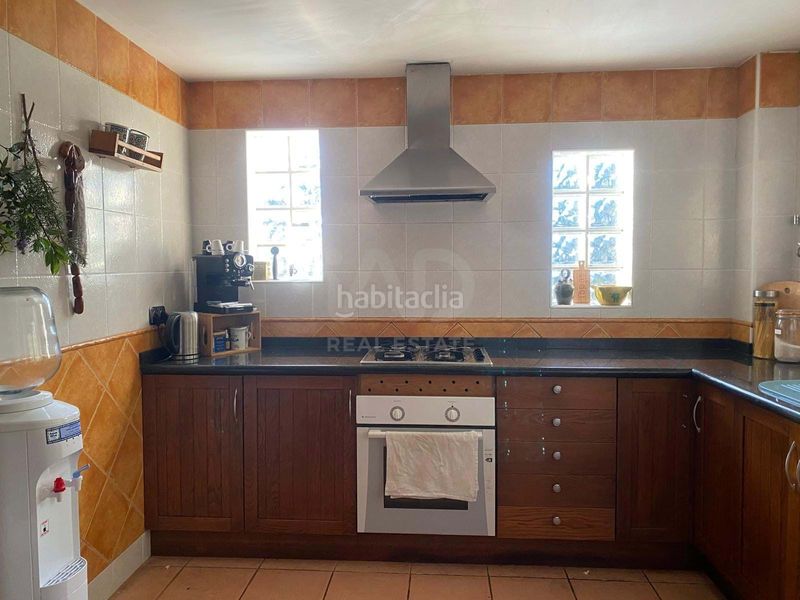 Foto bd94b684-c7ff-402e-8149-2aa909c4fab8. Xalet amb aparcament a Vilafamés