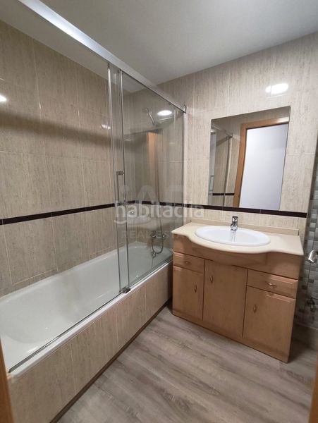 Foto 08f1a8f3-3748-4c6e-8d4b-9e6951f49b66. Pis amb piscina a San Jorge