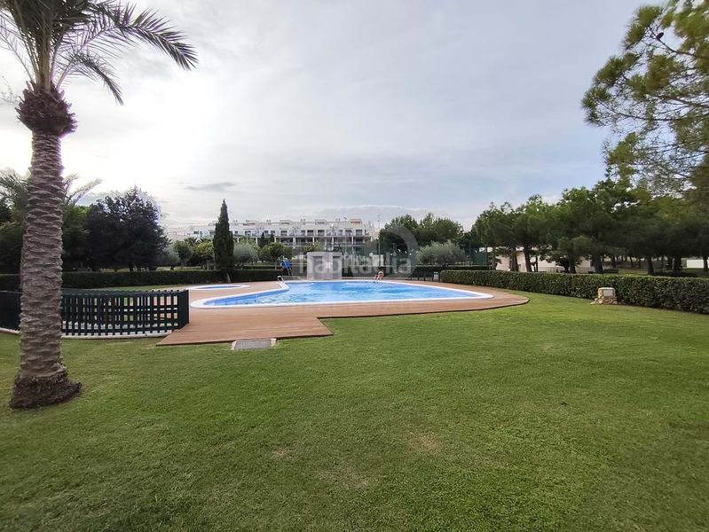 Foto 432d0540-648c-4871-836e-94cf04fe07cb. Pis amb piscina a San Jorge