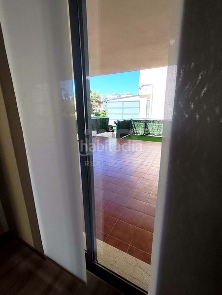 Foto c9edb51b-a004-4097-ae93-d2056e1e2a6b. Pis amb piscina a San Jorge