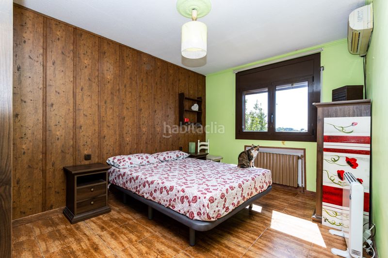 Foto 03124504-9a2a-4e64-afdb-42d075446e9f. Casa amb calefacció aparcament a Roca del Vallès (La)