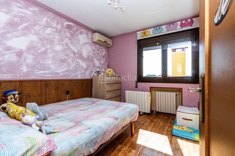 Foto 31ab27b6-b6b2-431b-95ae-c3c88787f40d. Casa amb calefacció aparcament a Roca del Vallès (La)