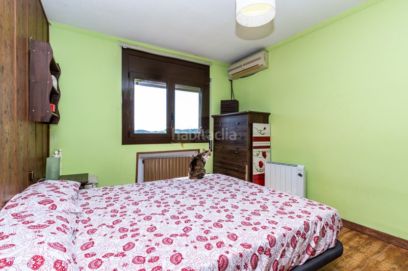 Foto 9e4a4dbd-e098-498f-9c7f-bc925151167a. Casa amb calefacció aparcament a Roca del Vallès (La)