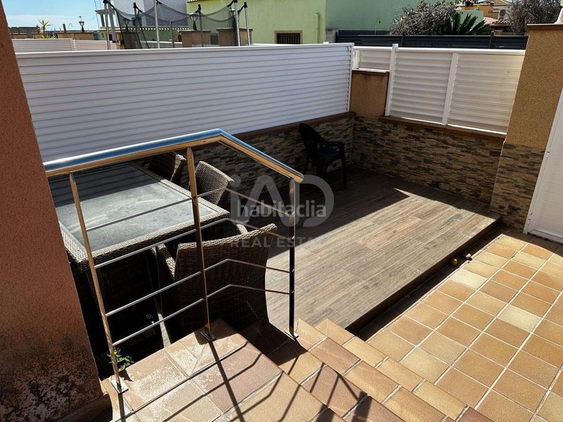 Foto 3627017e-efc1-44eb-83e3-ec7614d30246. Casa amb aparcament piscina a Playa Burriana