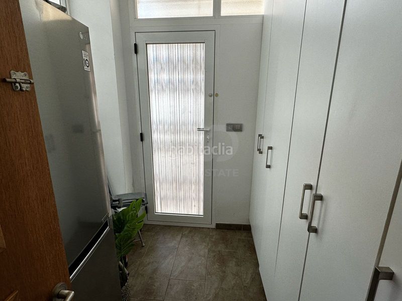 Foto 625c3810-6022-4068-ae03-f7093693b975. Casa amb aparcament piscina a Playa Burriana