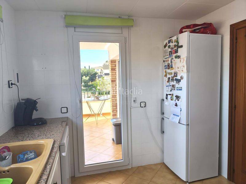 Foto 0cb9c68b-f638-4483-bc5b-1da8bc99aae0. Casa amb calefacció aparcament piscina a Nou Vendrell Vendrell (El)