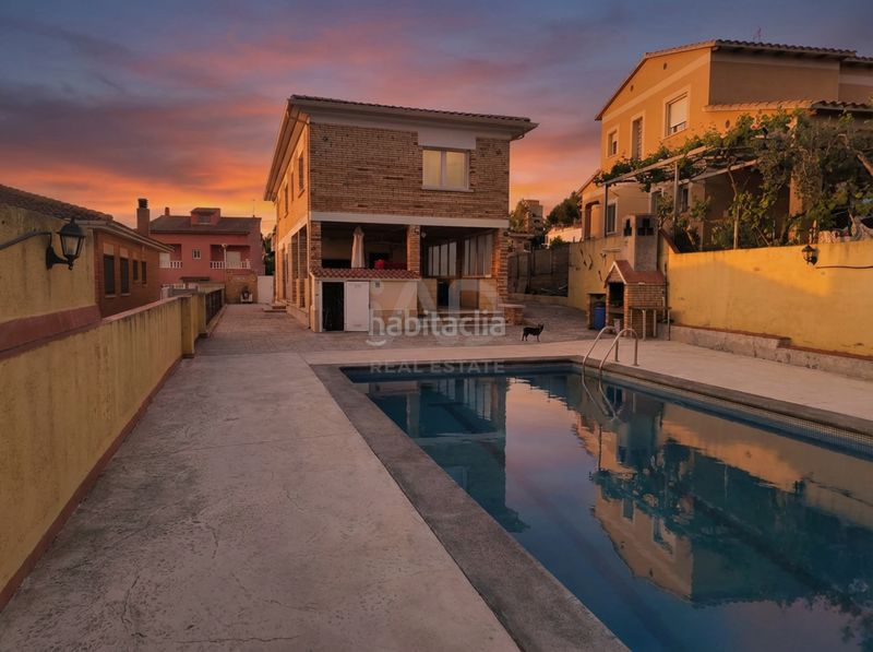 Foto 6f47b789-e38e-4022-86a1-df80c01bc4ad. Casa amb calefacció aparcament piscina a Nou Vendrell Vendrell (El)