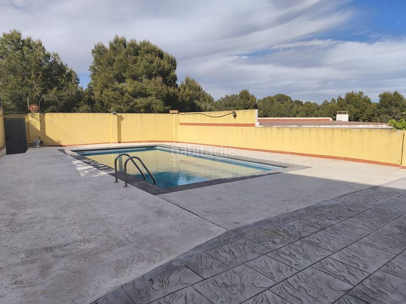 Foto fd5e09a5-5896-42d1-ab58-dda70655be32. Casa amb calefacció aparcament piscina a Nou Vendrell Vendrell (El)