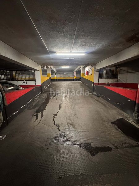 Foto 14a3a9da-b676-4c69-a84b-bb483928bc22. Aparcament cotxe a Estrella Madrid