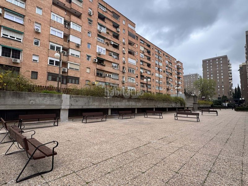 Foto ebafe230-0366-4ebf-8af3-e3bcbc75fd75. Aparcament cotxe a Estrella Madrid