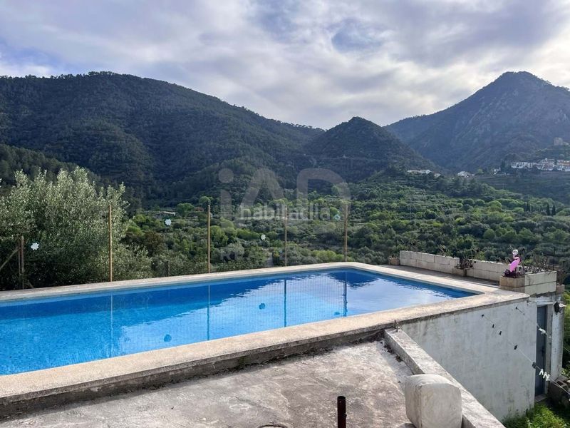 Foto 4a6c0b77-df85-421f-ab09-bc14113c9f8e. Casa amb calefacció piscina a Eslida