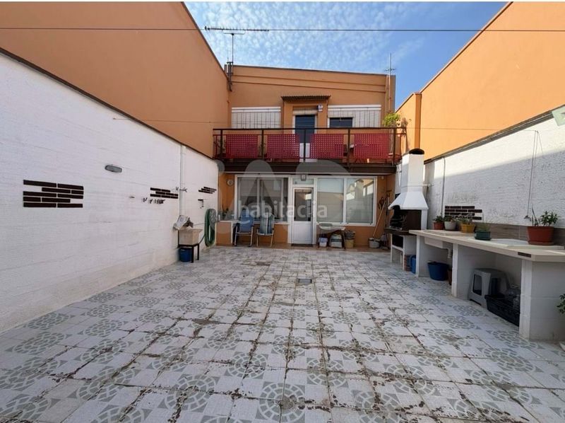 Foto a213a567-ddf2-4526-ac3b-eb39e9952e61. Casa amb calefacció aparcament a Ivars d´Urgell