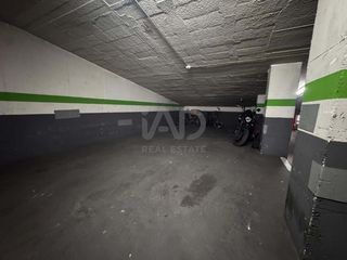 Car parking in Media Legua