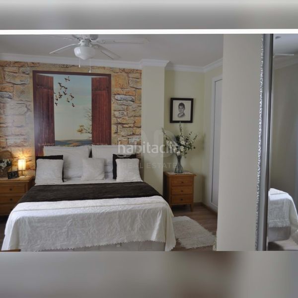 Foto 6d66dd42-2e9c-4967-8dc9-d6bc7a52eca1. Dúplex amb calefacció a Centro Ciudad Xàbia