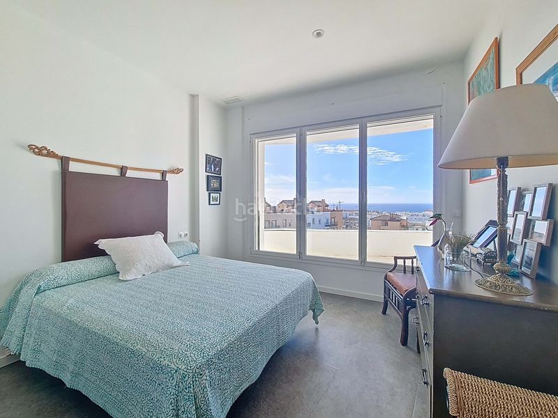 Foto c671c373-1834-4bc5-9dad-bdce98c8e18a. Pis amb piscina a Tarifa ciudad Tarifa